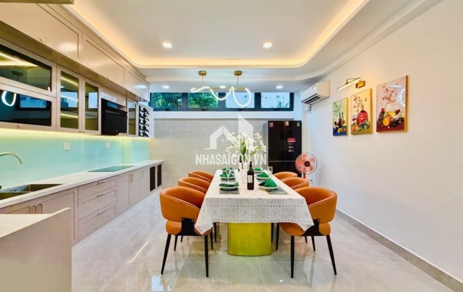 HẺM XE TẢI - GẦN SIÊU THỊ EMART - GẦN TRƯỜNG CHINH - GẦN NHÀ CÓ CÔNG VIÊN THOÁNG MÁT - KHU PHÂN LÔ - 77M2 - 4 TẦNG.